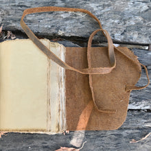 Load image into Gallery viewer, Rustic Leather Vintage Style Journal