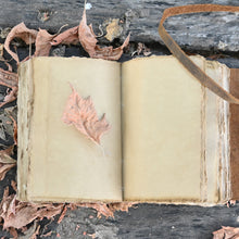 Load image into Gallery viewer, Rustic Leather Vintage Style Journal