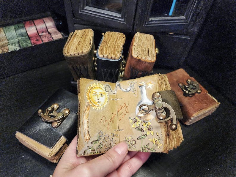 Mini leather journals as gift