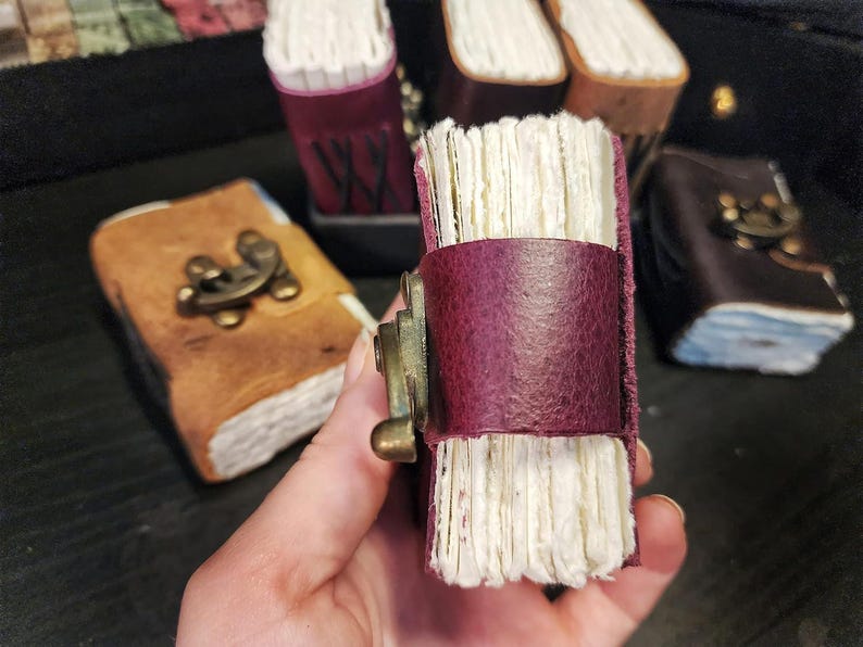 Dark mini leather journal set detail