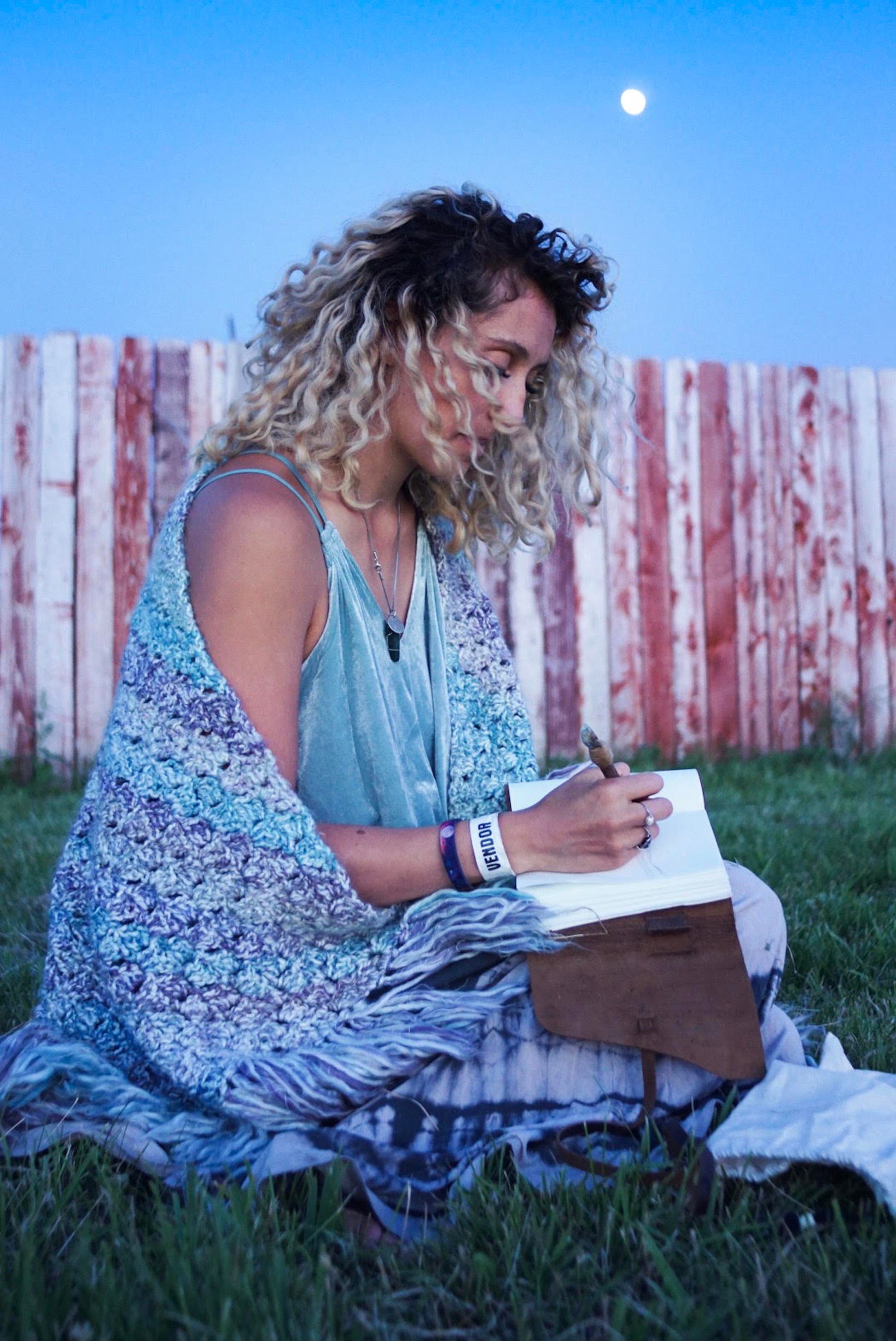  LEATHER JOURNAL for Women and Men | Soft Rustic Leather | Unlined Thick Paper | Best for Travel Diary & Journals to Write in